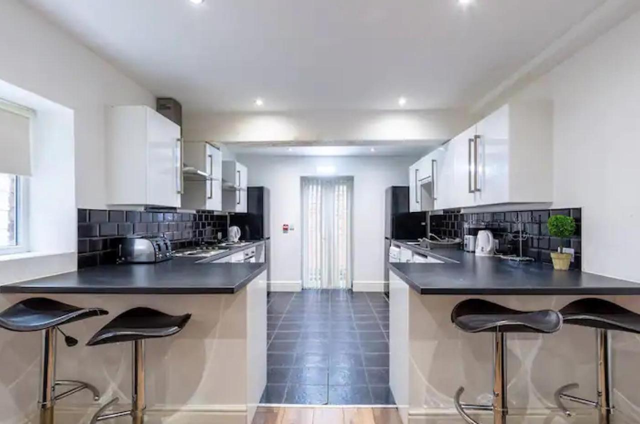 Kelvin Grove By Ustay Liverpool Eksteriør billede